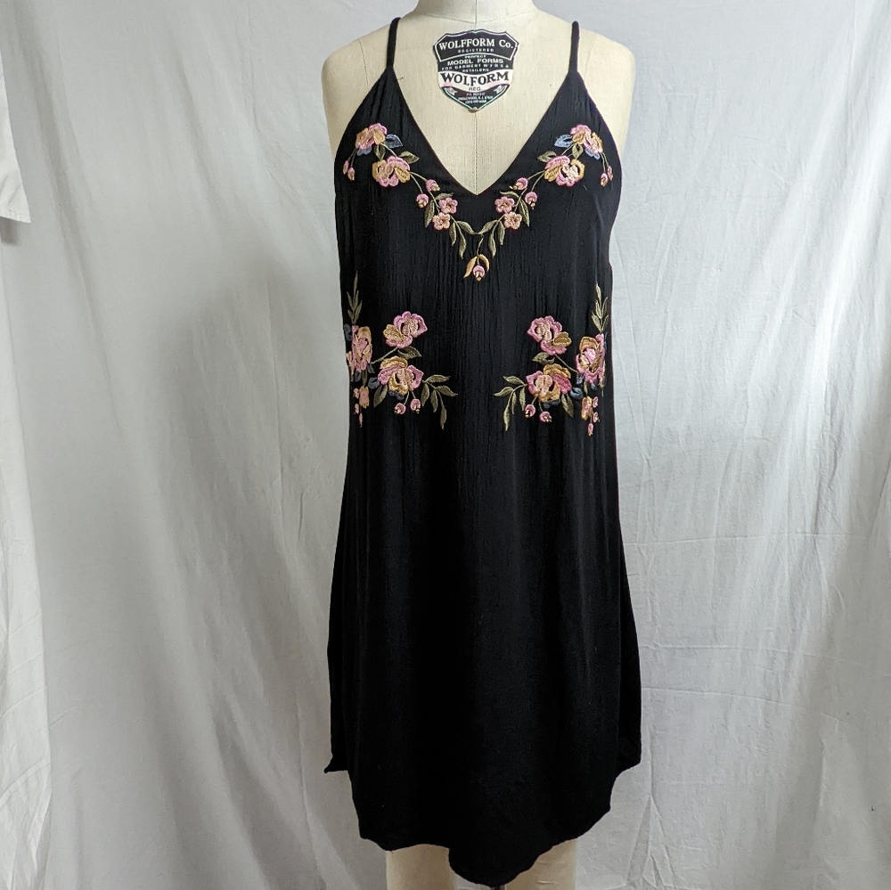 KENDALL & KYLIE Rayon Floral Black Summer Dress